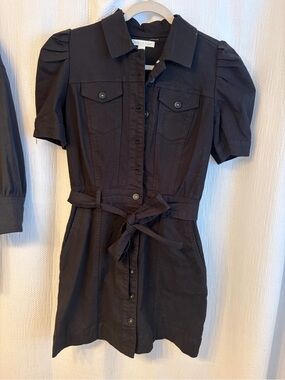 Black denim dress! So cute on!